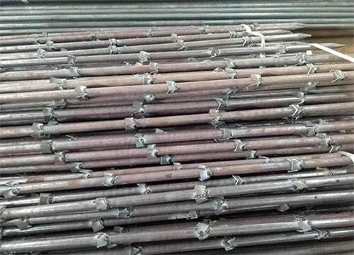 新巴尔虎左隧道钢花管